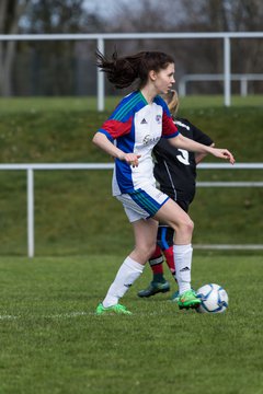 Bild 275 - wBJ SV Henstedt Ulzburg - TSV Sch�nberg : Ergebnis: 5:2